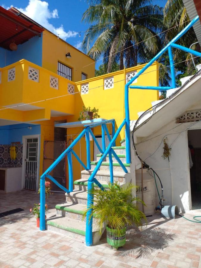 Casona Del Negro Aguilar Hotel Valladolid  Exterior photo